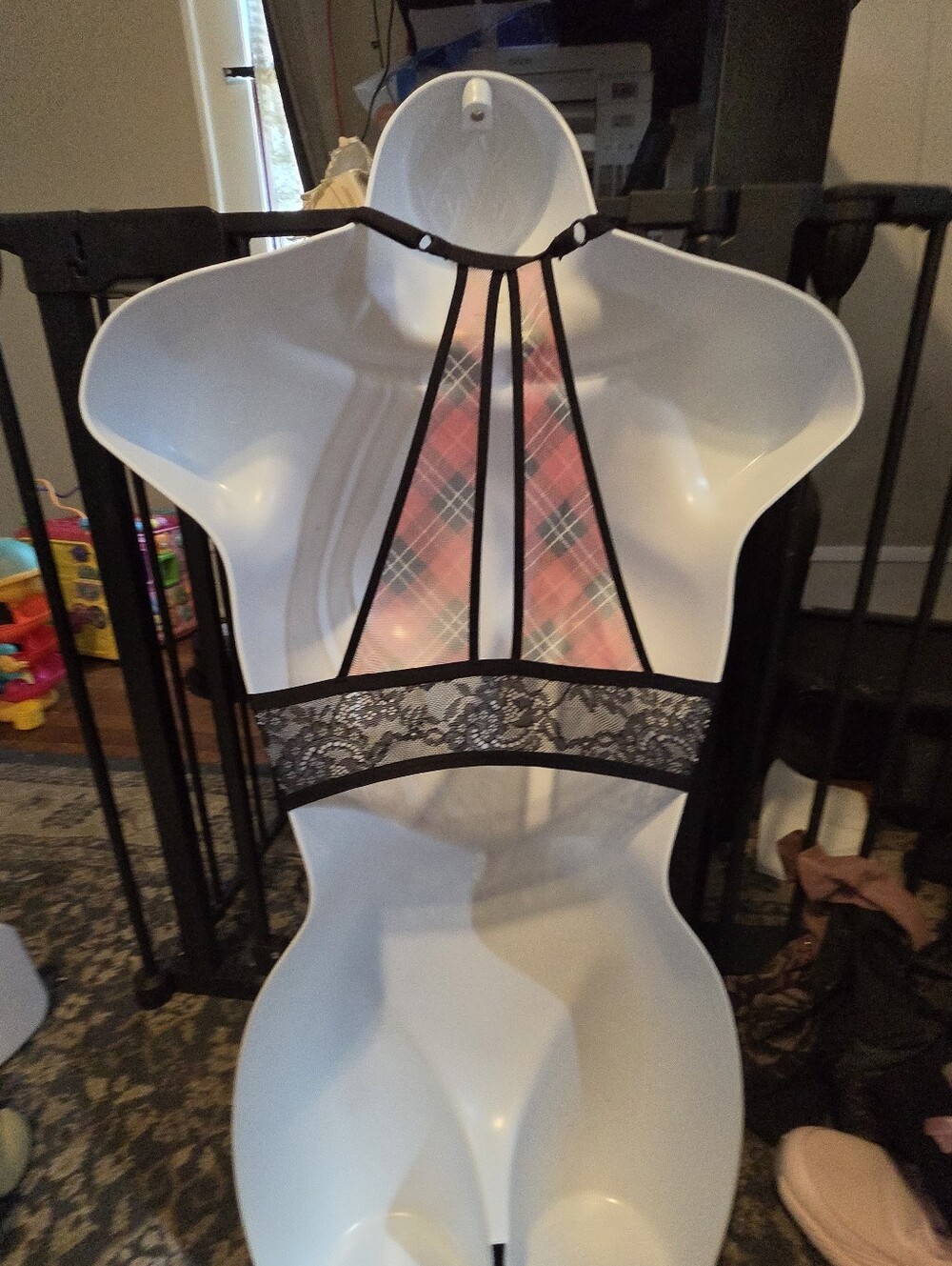 Victoria's Secret Very Sexy Plaid front close bra push up 32c